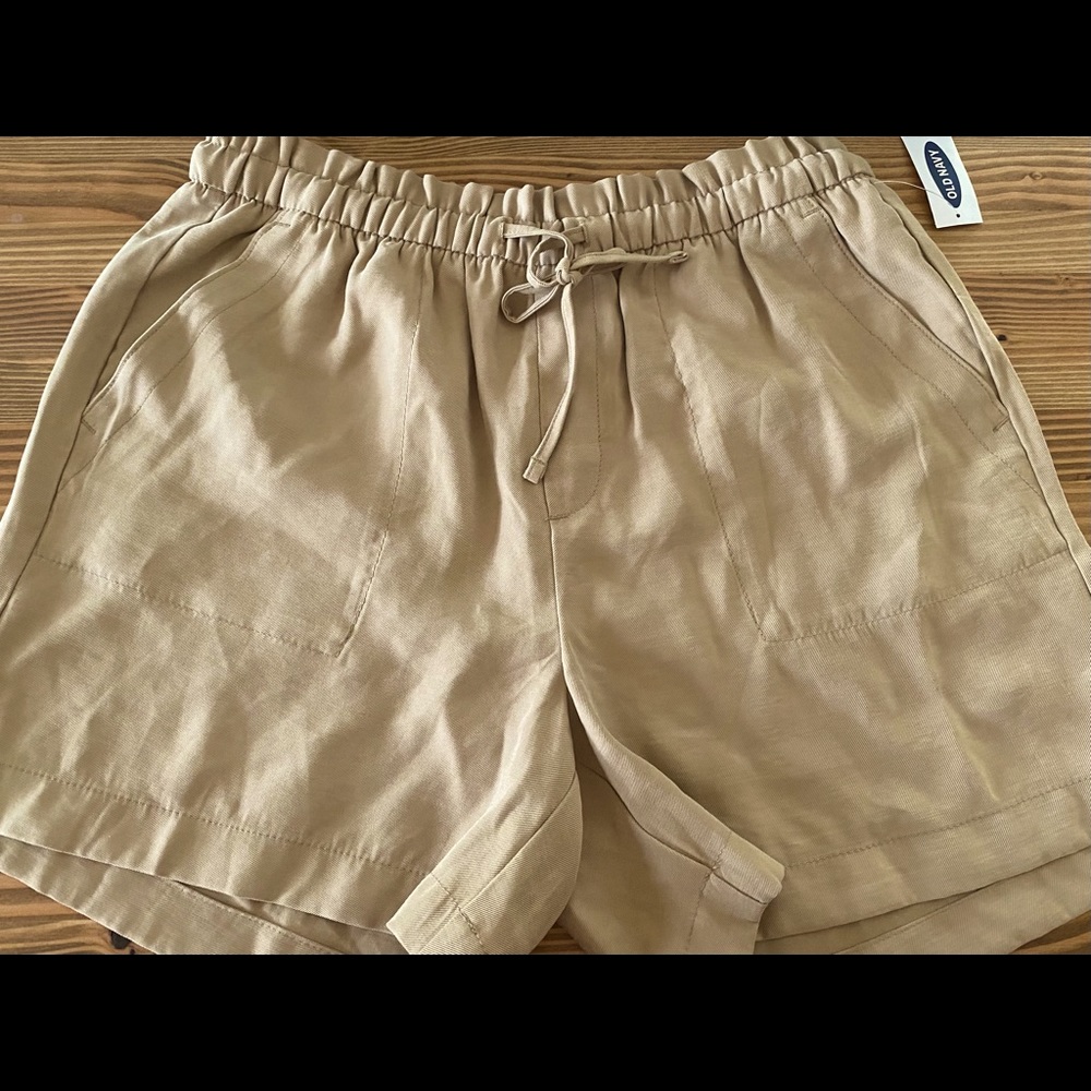 NWT - Old Navy High-Waist drawstring tie shorts